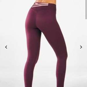 fabletics trinity high-waisted pocket legging